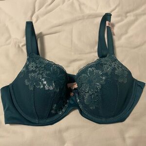 Victoria's Secret Body By Victoria Teal Lace Bra 36C